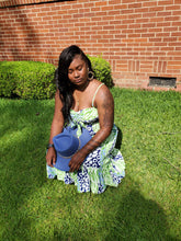 Load image into Gallery viewer, Pretty Girl Dress
