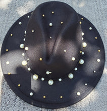 Load image into Gallery viewer, Pearls Fedora Hats
