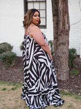 Load image into Gallery viewer, Oreo Maxi Dress
